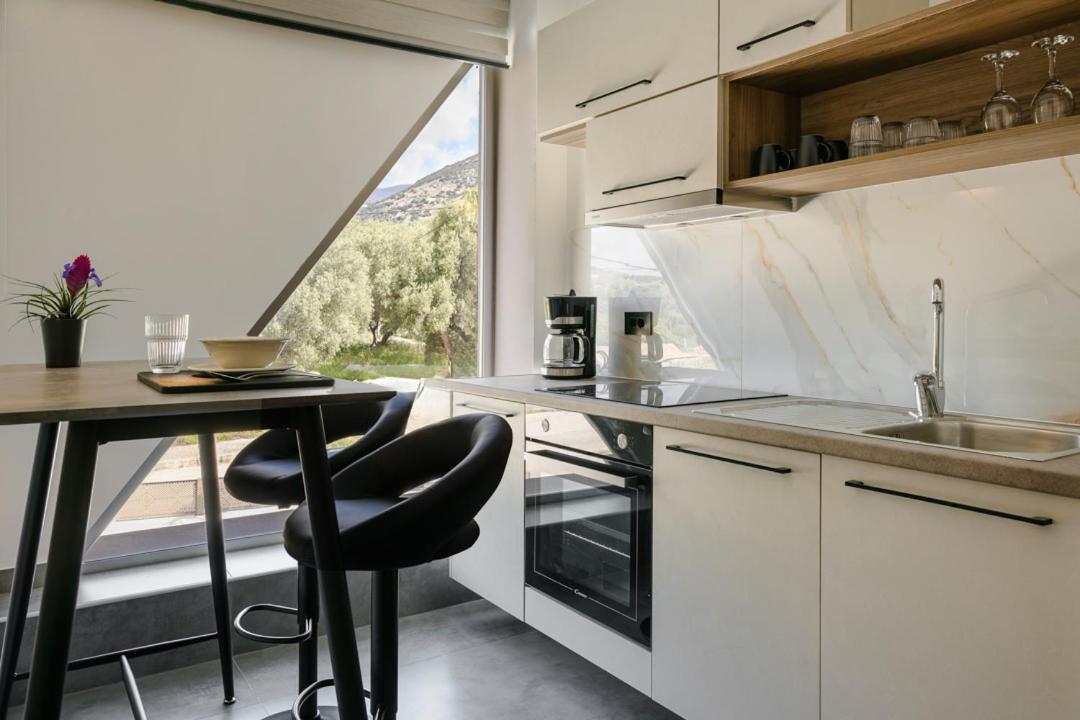 X Luxury Suites Argostoli  Eksteriør billede
