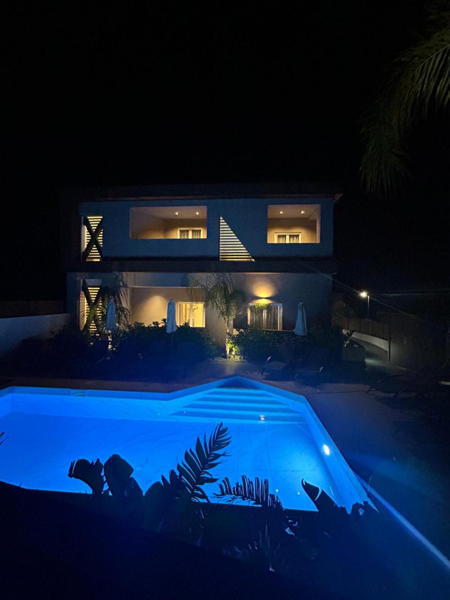 X Luxury Suites Argostoli  Eksteriør billede